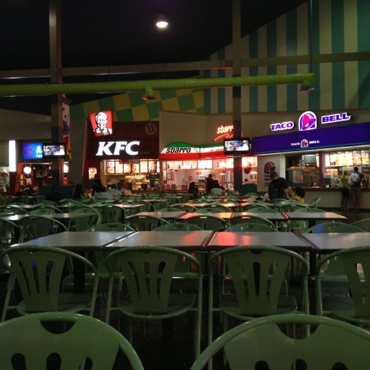 andersen afb food court