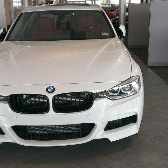 Photo taken at Advantage BMW Midtown by Maurice P. on 3/21/2013