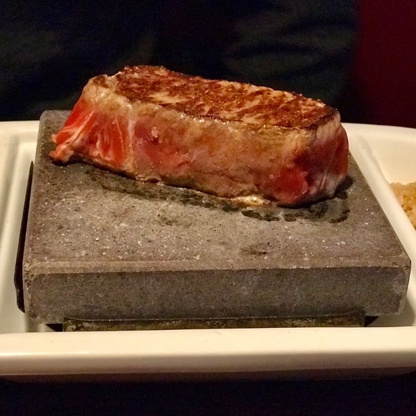 Foto diambil di Steak Stone &amp; Sushi Bar &amp; Grill oleh Marie F. pada 4/12/2019
