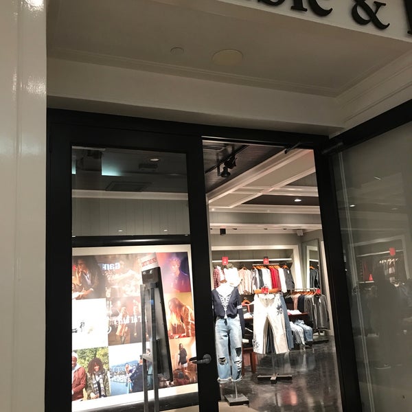 abercrombie galleria