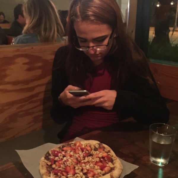 6/24/2017にChristopher T.がPitfire Pizzaで撮った写真