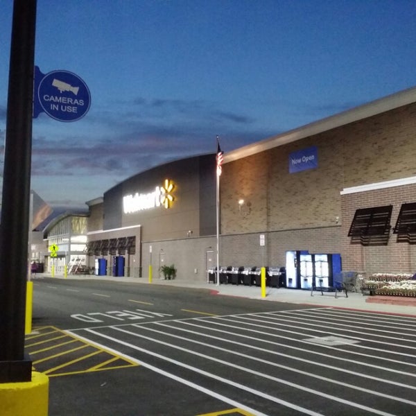 Walmart Supercenter Big Box Store in Holly Springs
