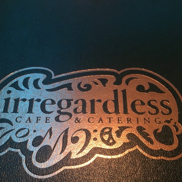 รูปภาพถ่ายที่ Irregardless Cafe โดย Matt H. เมื่อ 11/11/2016