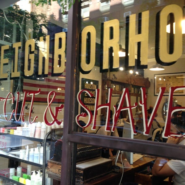 รูปภาพถ่ายที่ Neighborhood Cut and Shave Barber Shop โดย Will G. เมื่อ 6/19/2013