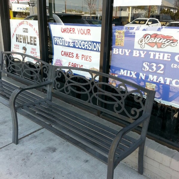 Hewlett Station Yogurt 1213 Station Plz