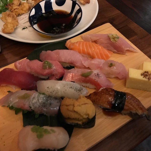 Foto tirada no(a) Irori Japanese Restaurant por Wunna K. em 7/9/2018
