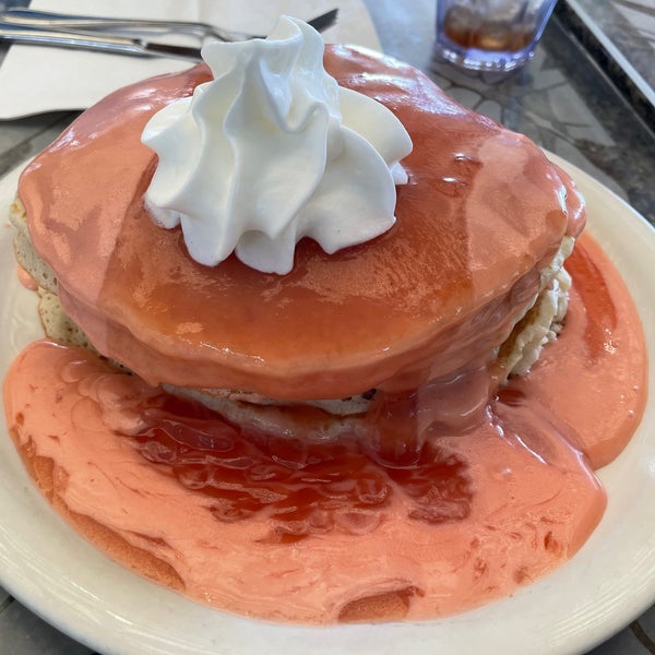 Photos at Cinnamon's Waikiki Honolulu, HI