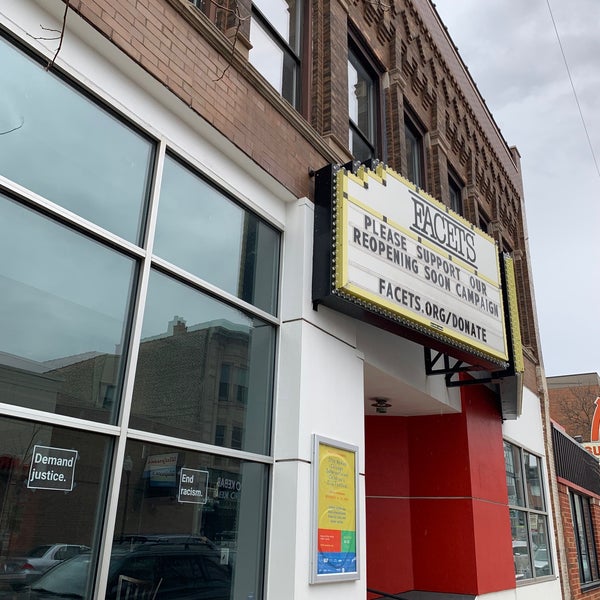 Independent Movie Theaters Chicago