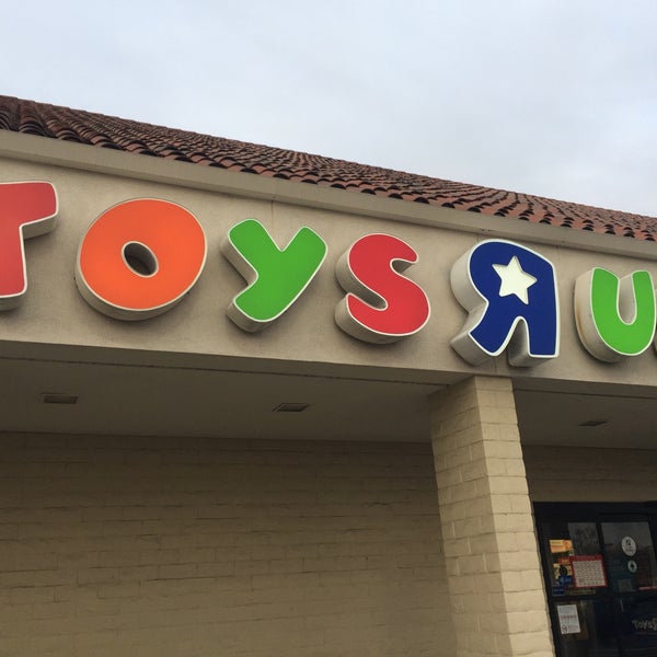 Toys"R"Us (Now Closed) Toy Store