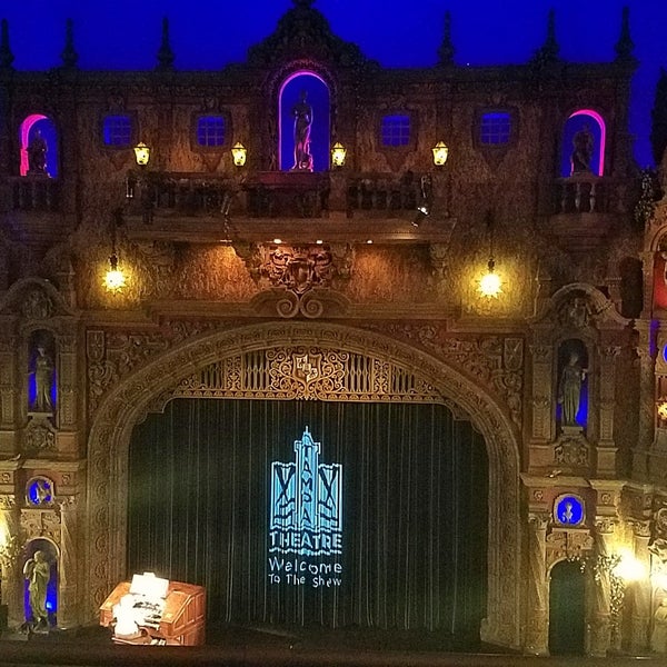 2/11/2018 tarihinde Tal V.ziyaretçi tarafından Tampa Theatre'de çekilen fotoğraf