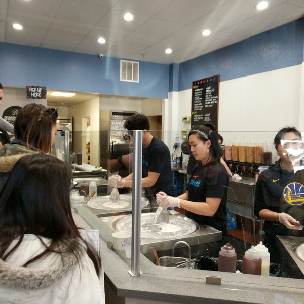 Icicles Ice Cream Shop in Downtown San Mateo