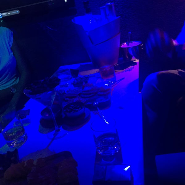 6/25/2018에 Aslı Ç.님이 4ever Karaoke Shot Bar에서 찍은 사진