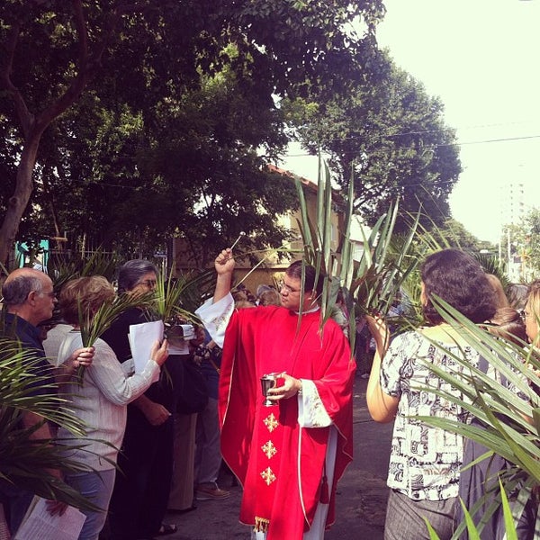 3/24/2013 tarihinde Luciana S.ziyaretçi tarafından Paróquia Nossa Senhora de Guadalupe'de çekilen fotoğraf