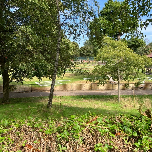 Wimbledon Park Neighborhood in Wimbledon