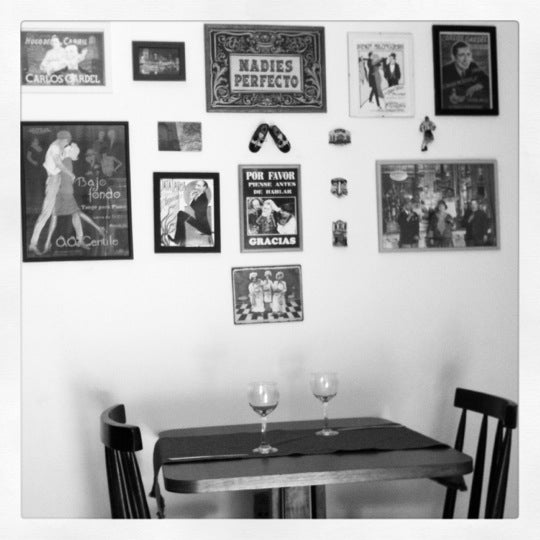 9/21/2012 tarihinde Rafaela S.ziyaretçi tarafından Café Porteño'de çekilen fotoğraf