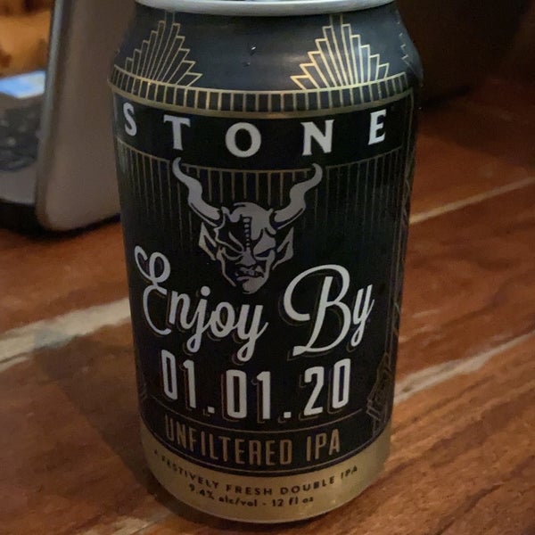 Walkers Coffee and Pub Bar in Downtown Athens