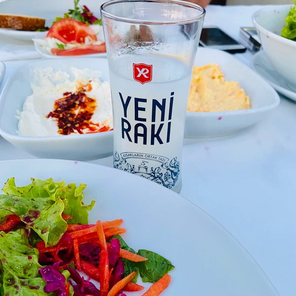 Photo taken at Kamelya Restaurant by Ferhat Sertaç Mercan on 7/25/2020
