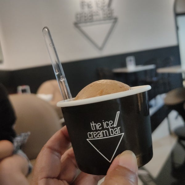 The Ice Cream Bar Bandar Puteri LPC GF 18, Block C, Le Pavillion