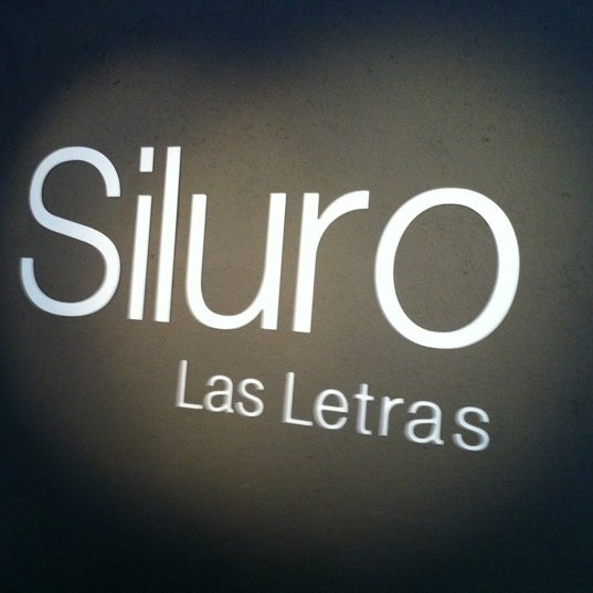 รูปภาพถ่ายที่ Espacio Siluro โดย Jose Antonio E. เมื่อ 10/18/2012