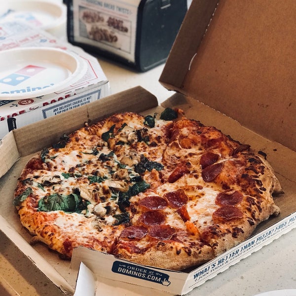 domino s pizza 7220 w sunset blvd