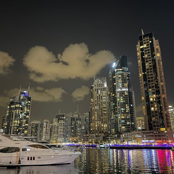 Foto scattata a Dubai Marriott Harbour Hotel &amp; Suites da Mr. Banker - pisces ♓️ il 1/14/2022
