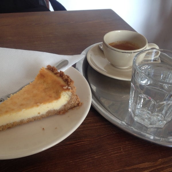 7/21/2014 tarihinde Sabrina S.ziyaretçi tarafından Coffee imrvére'de çekilen fotoğraf