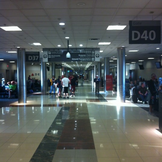 Concourse D - Airport Terminal in Atlanta