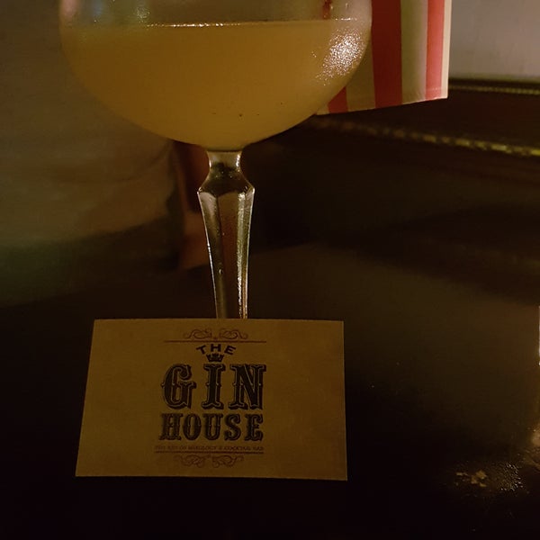Foto tirada no(a) Gin House por Charlotte B. em 1/25/2017