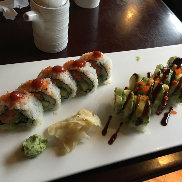 Highly recommend the Sushi-D roll. Has tempura eel and avocado and only $9 at dinner for a special roll.