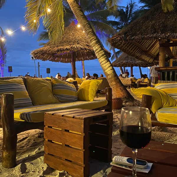 Coco's Beach Bar - 5 tips from 430 visitors