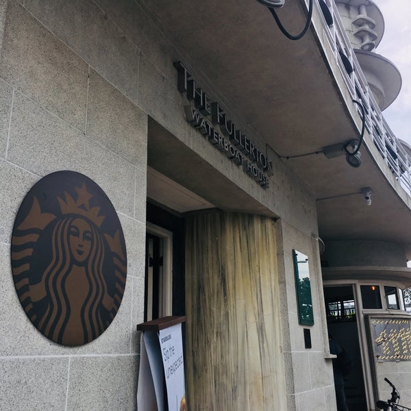 Foto diambil di Starbucks Reserve Store oleh Aya Y. pada 3/7/2018