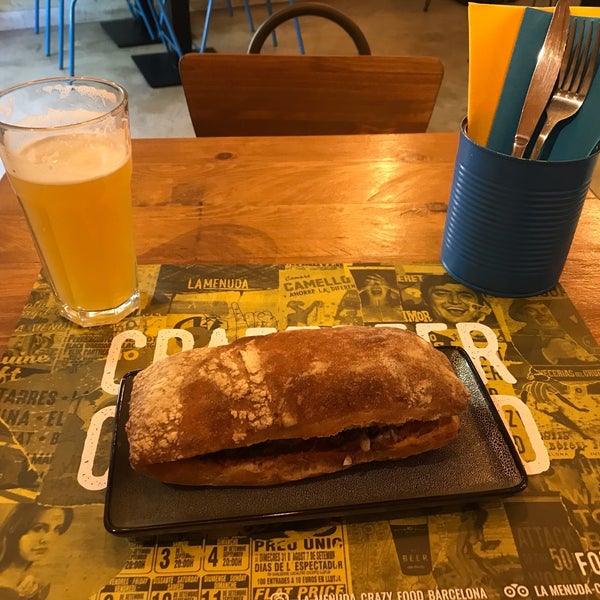 4/26/2019 tarihinde Eduard A.ziyaretçi tarafından La Menuda - Craft Beer &amp; Crazy Food'de çekilen fotoğraf