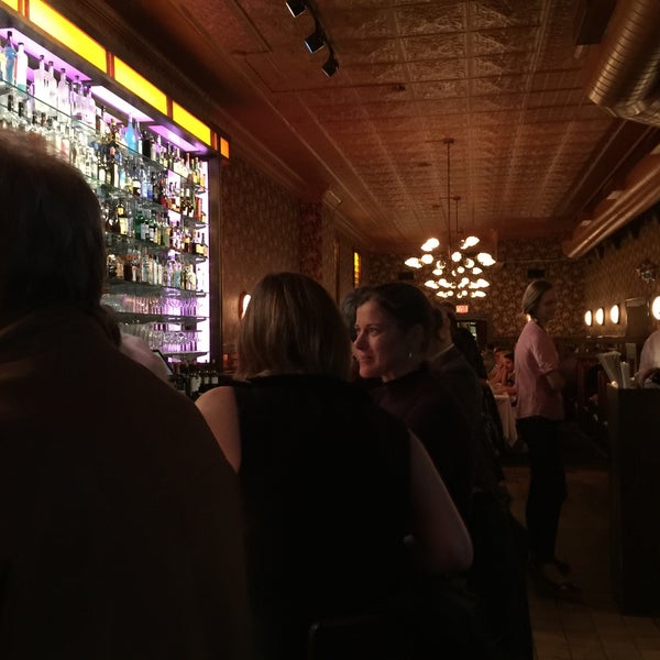 2/14/2015 tarihinde David N.ziyaretçi tarafından Monte Carlo Restaurant'de çekilen fotoğraf
