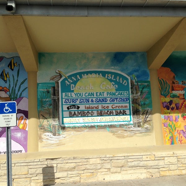 6/19/2013에 Debbie S.님이 Anna Maria Island Beach Cafe에서 찍은 사진