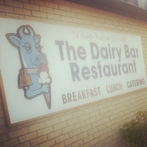 Das Foto wurde bei The Dairy Bar von Joy A. am 9/15/2012 aufgenommen