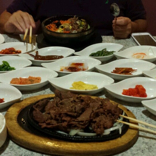 8/29/2016에 Naomi S.님이 Asian Kitchen Korean Cuisine에서 찍은 사진