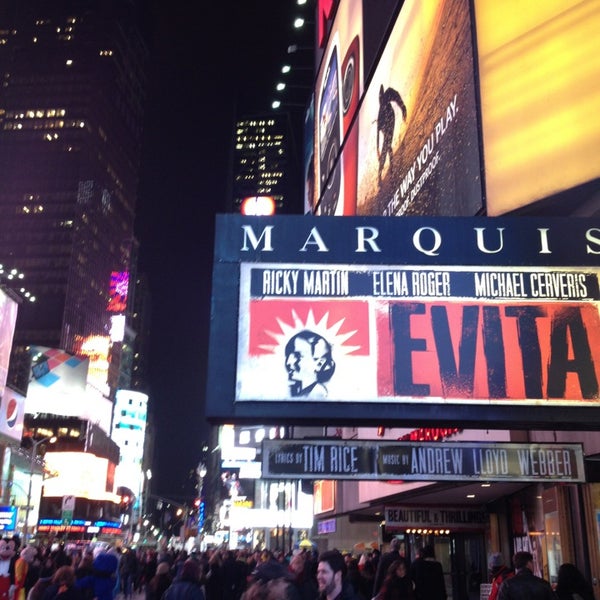 Снимок сделан в Evita on Broadway пользователем Kerry 1/18/2013