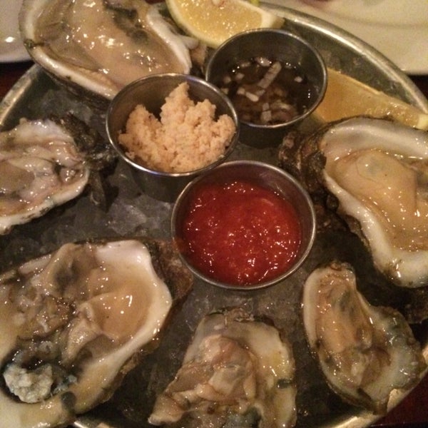 75 cent Oysters for happy hour and they tasted great!