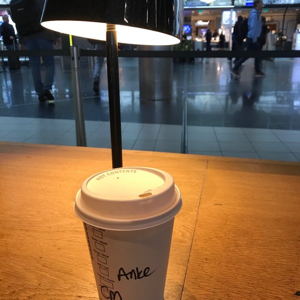 Photo taken at Starbucks by Anke v. on 10/25/2019