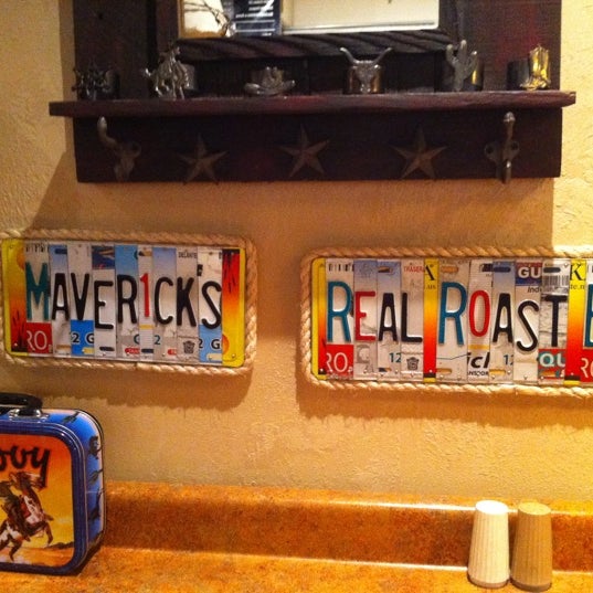 Photo taken at Maverick&#39;s Real Roast Beef by ZoeAna on 10/29/2012