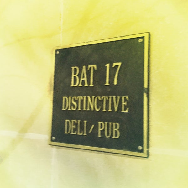 Foto diambil di Bat 17 oleh Johnny B. pada 11/12/2016