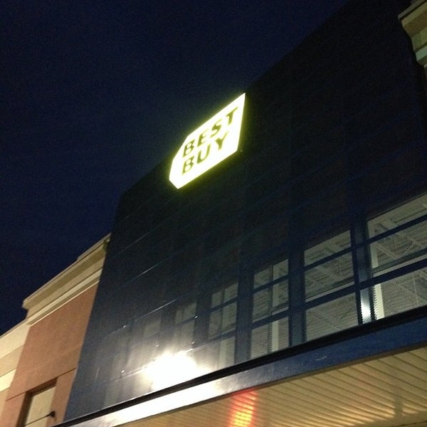 Photos at Best Buy Electronics Store in Sterling