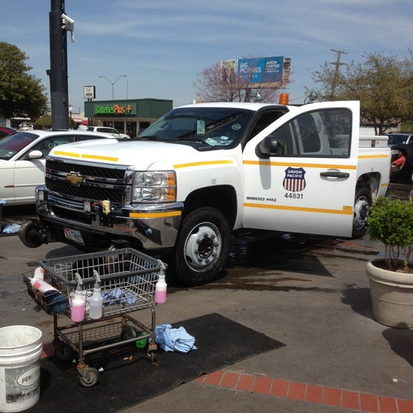 Red Carpet Car Wash 5829 Camp Bowie Blvd