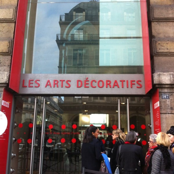 Les Arts Décoratifs Art Museum in Louvre, Paris
