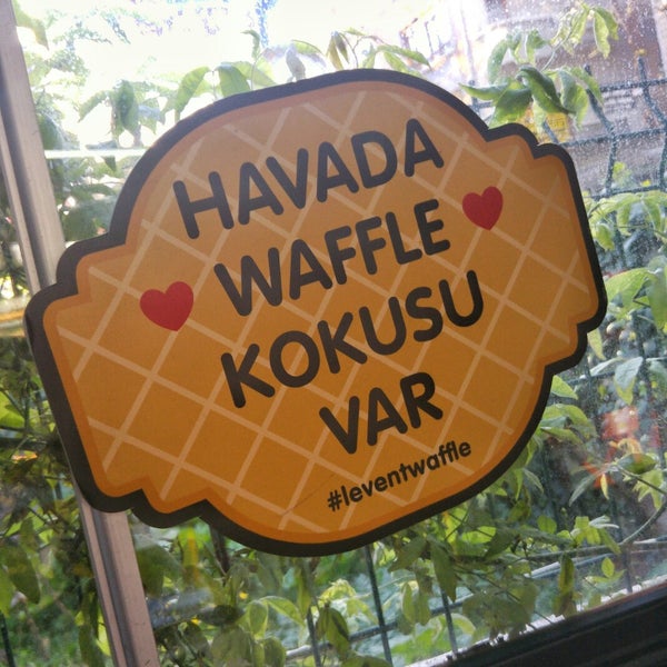 Foto tirada no(a) Levent Waffle por Efsane Ü. em 4/4/2018