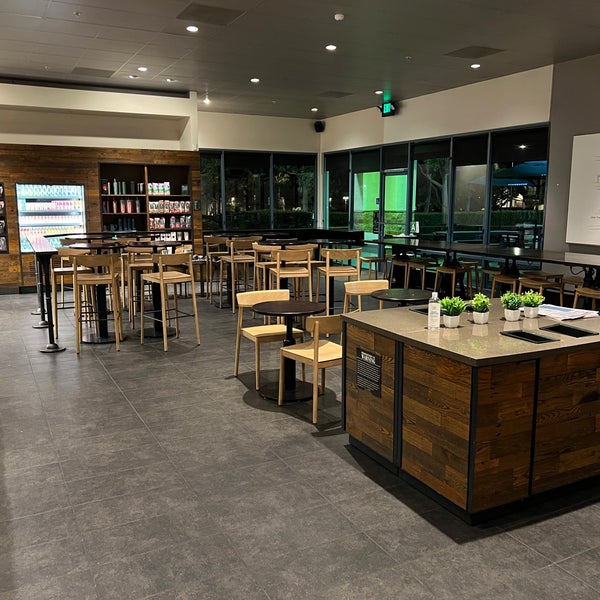 Starbucks Northridge, CA