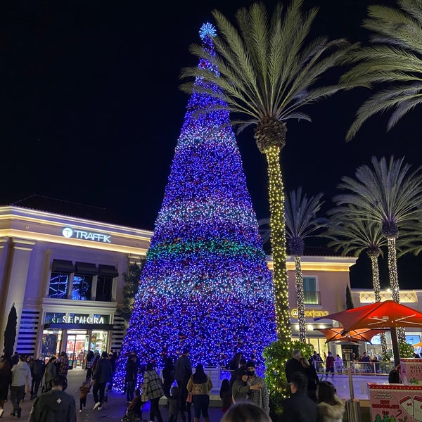 Brandy Melville Tienda de ropa en Irvine Center