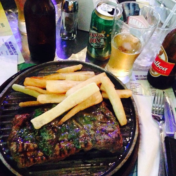 Перуанские блюда с картошкой. Хуанкаина папас. Black papa official. La papa. Papa a la huancaína | папа а-ля уанкайо.