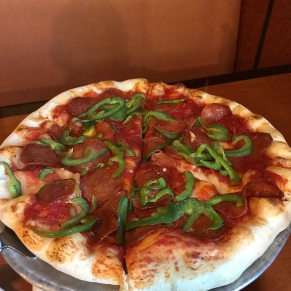Снимок сделан в Filippi&#39;s Pizza Restaurant and Bar пользователем John B. 2/6/2019