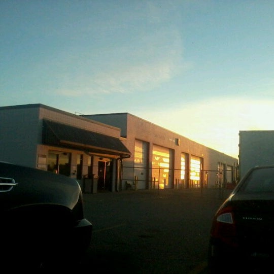 UPS Customer Center 5757 Clyde Park Ave SW